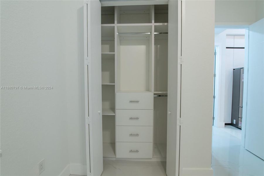 Image 50 of a home in .