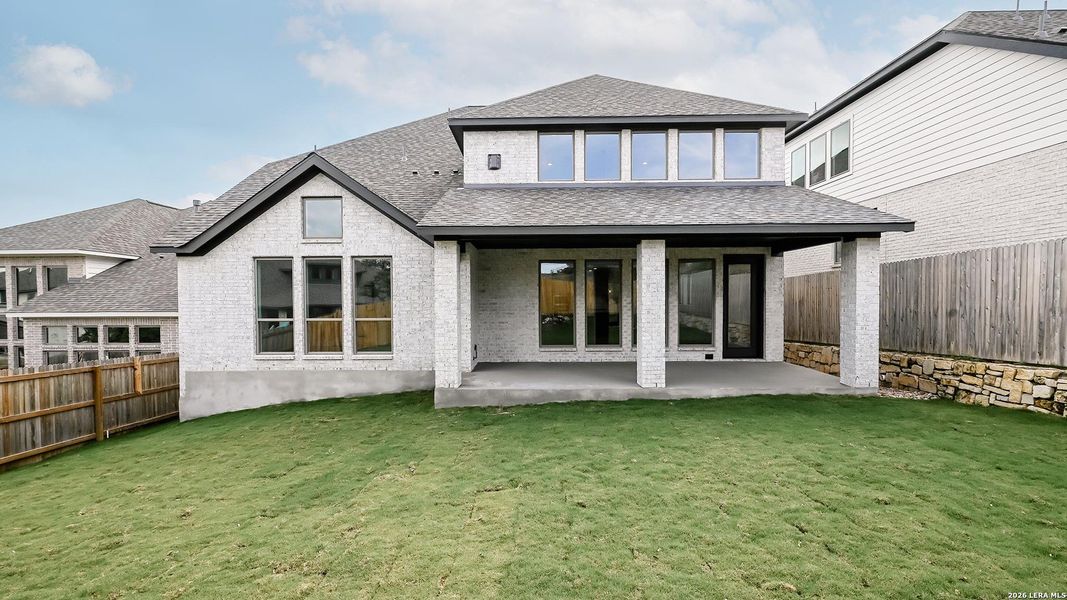 Exterior details and patio area of a home in Johnson Ranch, Bulverde (Image 23).