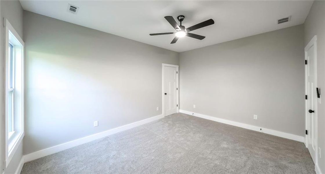 Spacious, unfurnished interior of a new home in , Bremen (Image 37).