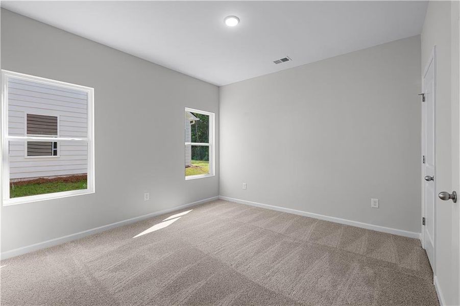 Spacious, unfurnished interior of a new home in , Villa Rica (Image 27).