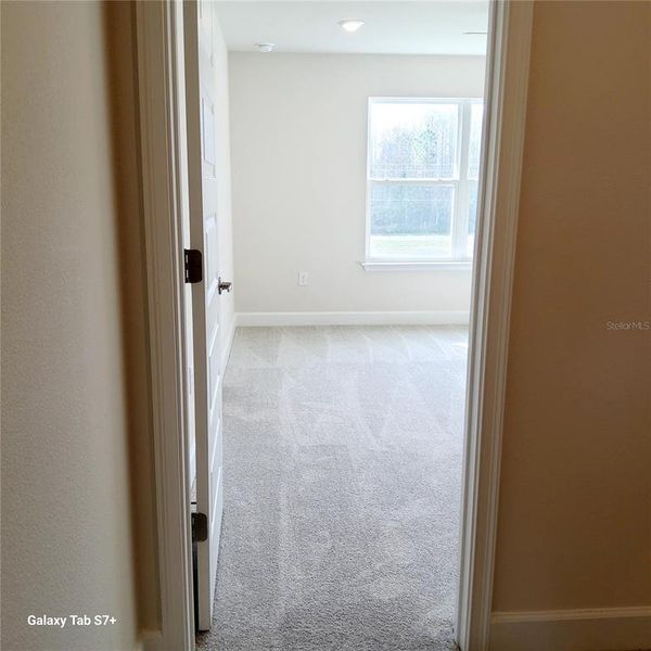 Spacious, unfurnished interior of a new home in , Harmony (Image 9).