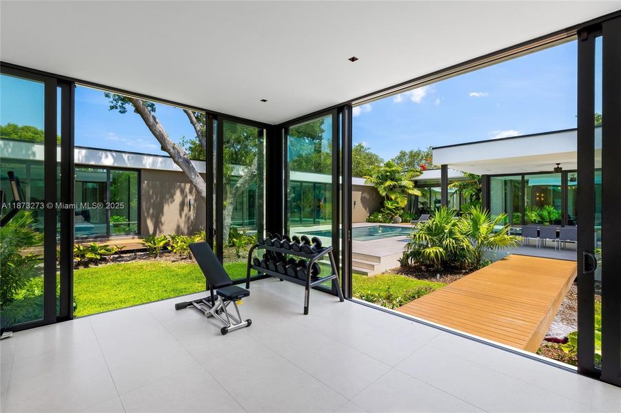 Furnished interior view inside a new home in , Pinecrest (Image 75).