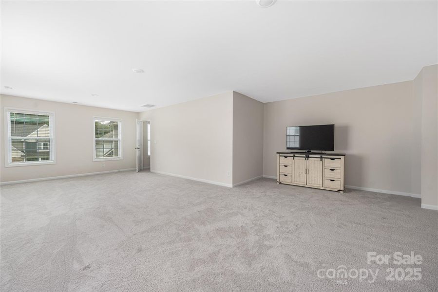 Spacious, unfurnished interior of a new home in , Troutman (Image 21).