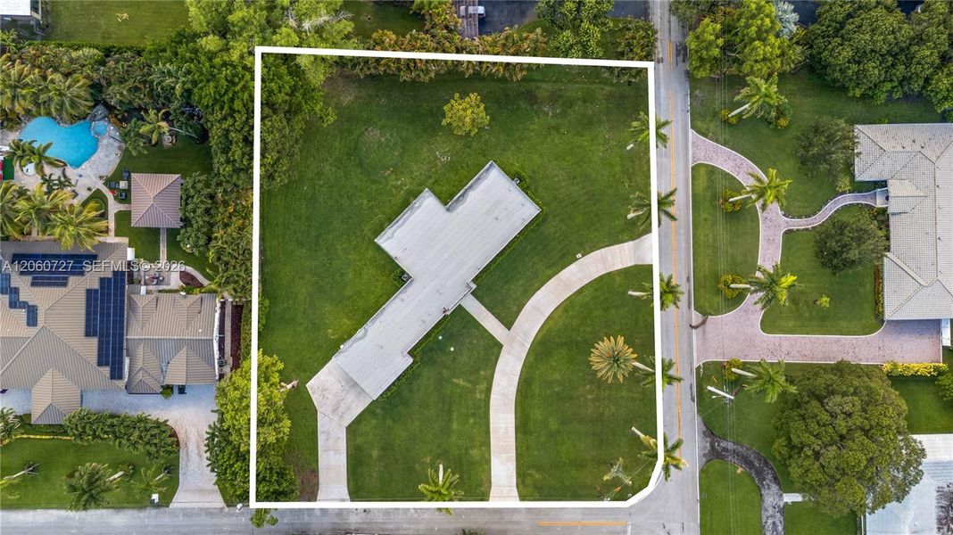 Community amenities in , Plantation (Image 49).