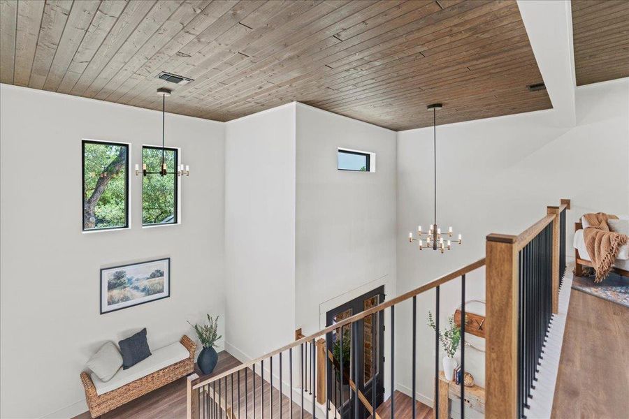 Furnished interior view inside a new home in , Wimberley (Image 17).