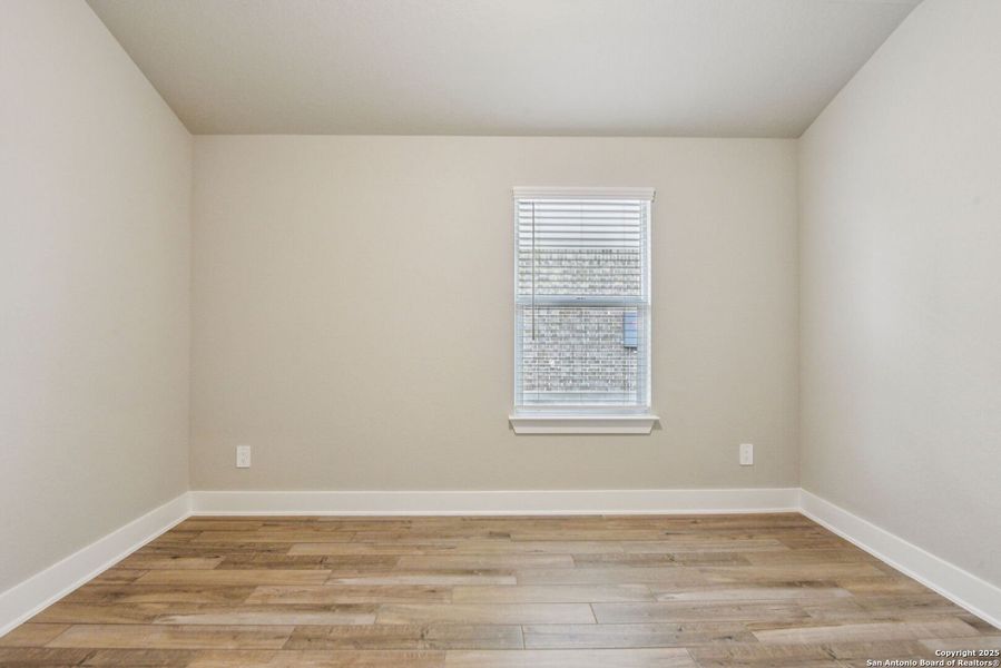 Spacious, unfurnished interior of a new home in Carmel Ranch, Schertz (Image 34).
