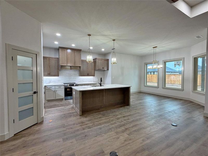 Furnished interior view inside a new home in , Abilene (Image 9).