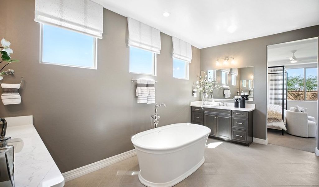 Pinecrest-P853-EstatesatArroyoSeco Bathroom