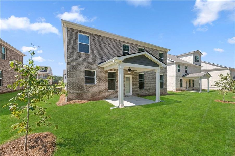 Exterior details and patio area of a home in Bowers Farm, McDonough (Image 4).