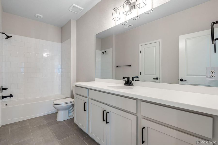 Furnished interior view inside a new home in Wild Oak at The Canyons, Castle Pines (Image 13). Furnished interior view inside a new home in Wild Oak at The Canyons, Castle Pines (Image 13).