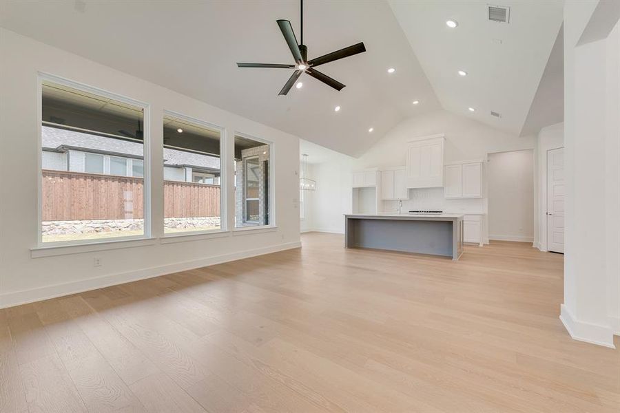 Image 39 of a home in Quail Hollow.