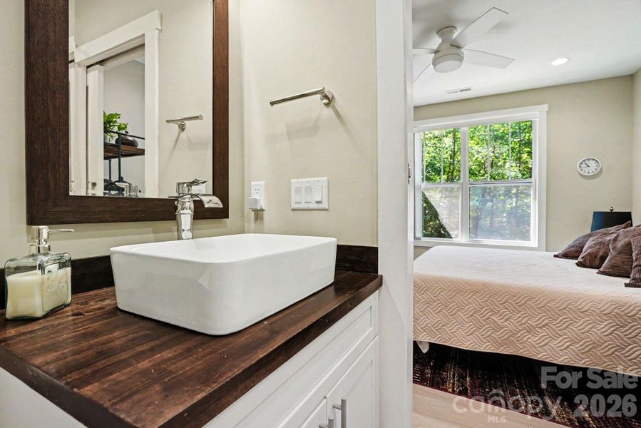 Furnished interior view inside a new home in , Columbus (Image 10).