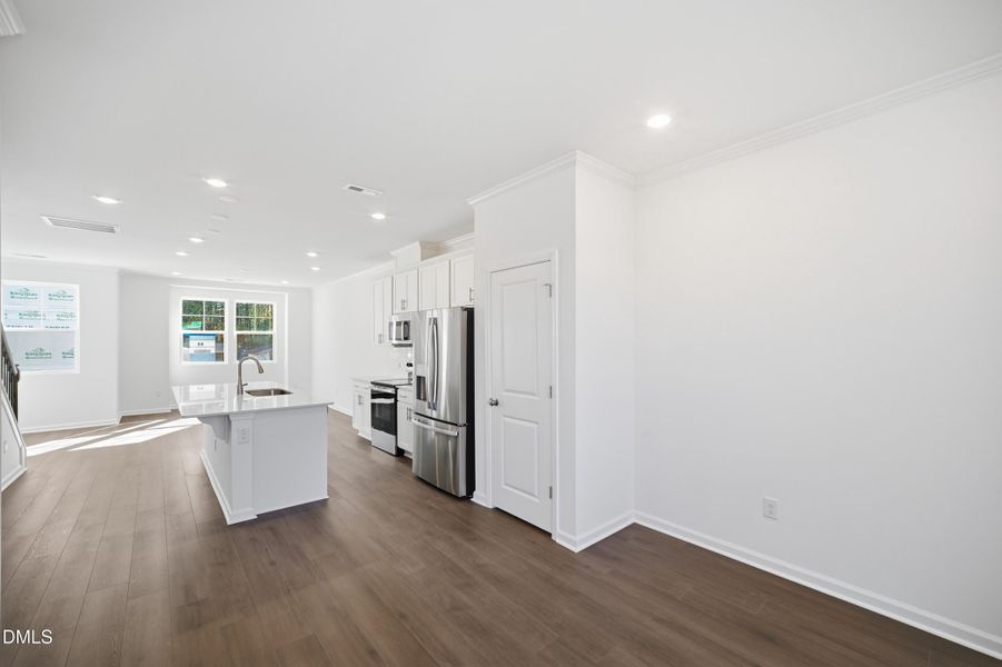 SUN_ElmGrove_Pic_Wyatt-10