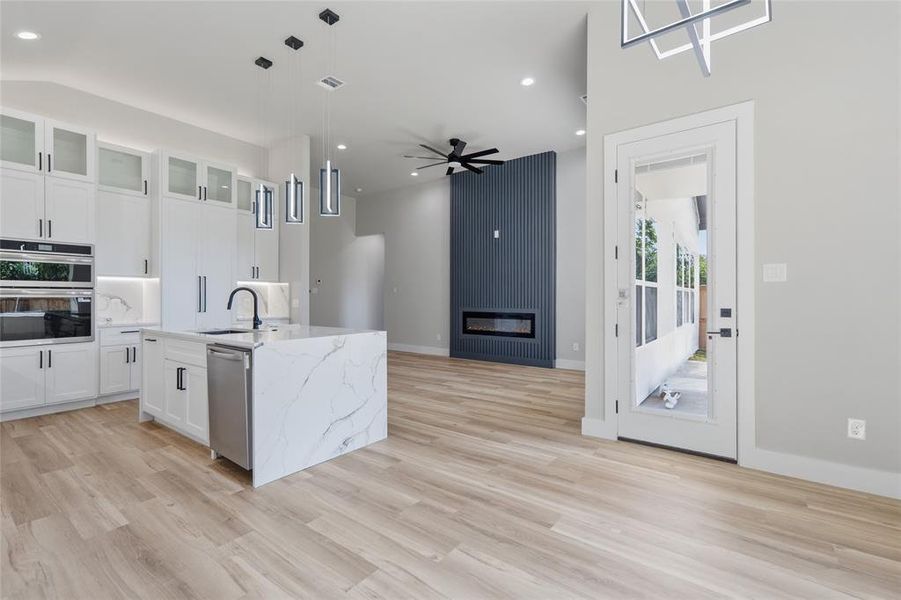 Furnished interior view inside a new home in , Dallas (Image 11).