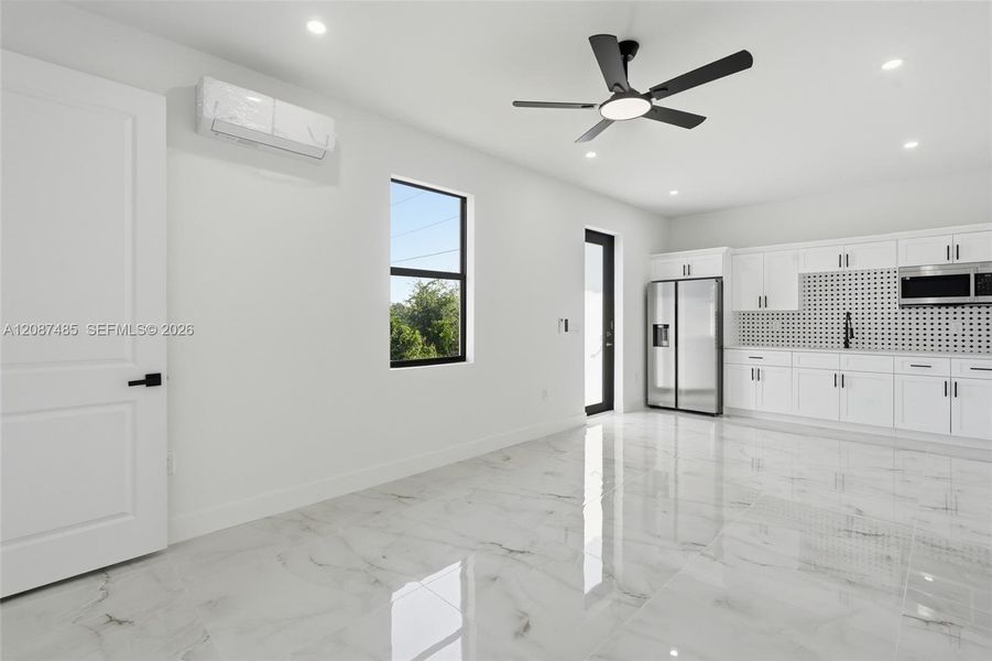 Spacious, unfurnished interior of a new home in , Lehigh Acres (Image 38). Spacious, unfurnished interior of a new home in , Lehigh Acres (Image 38).