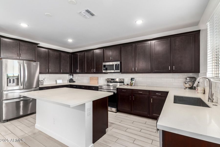 11 - Seldon 11 - Seldon