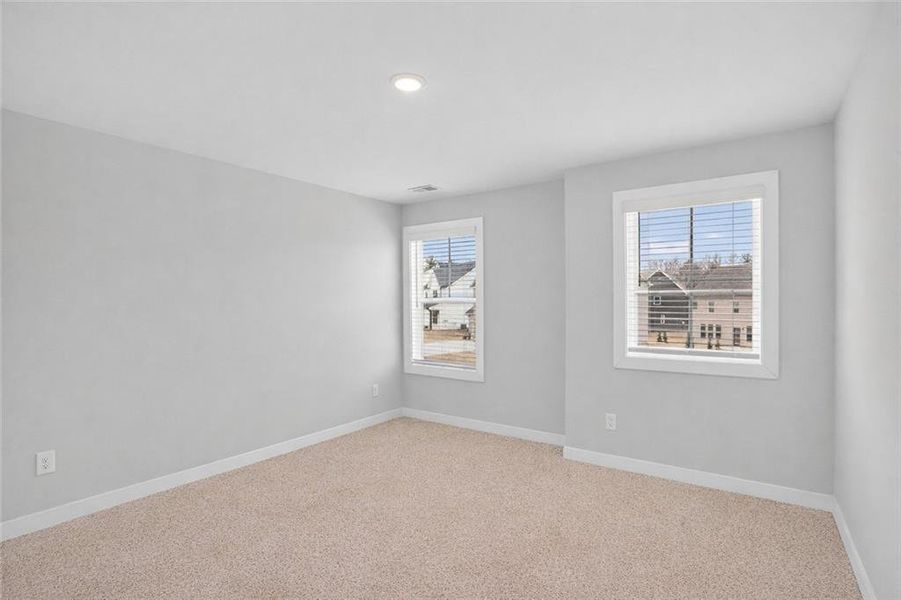 Spacious, unfurnished interior of a new home in , Villa Rica (Image 27).