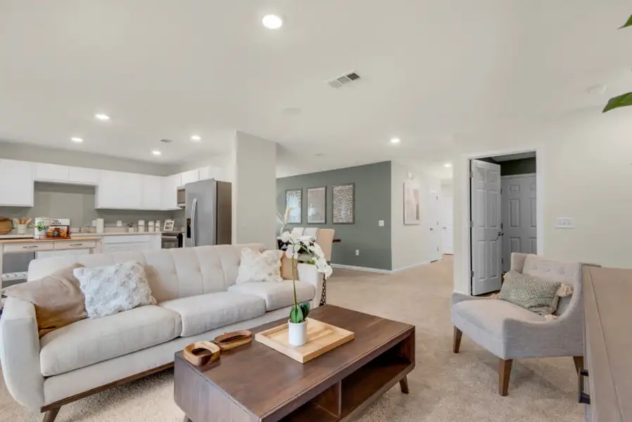 Furnished interior view inside a new home in Floridatown, Pace (Image 4).