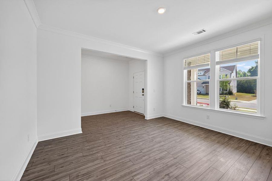 Spacious, unfurnished interior of a new home in Bennett Farm, Loganville (Image 25).