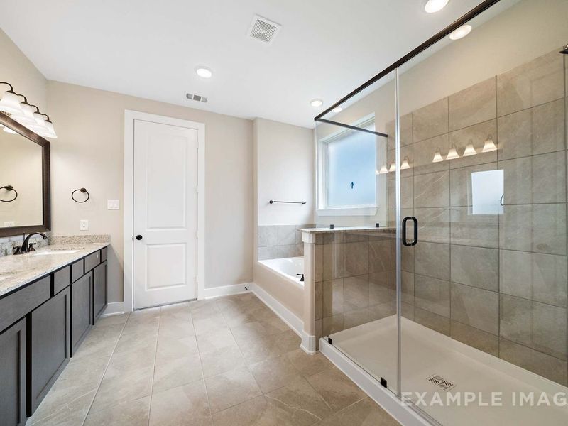 Representative furnished interior of a home built from the The Elizabeth A by Davidson Homes LLC in Lago Mar, Texas City (Image 17).