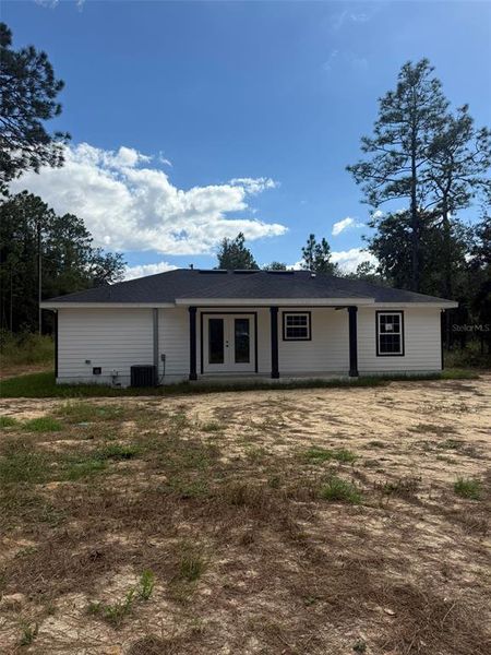 Exterior details and patio area of a home in , Williston (Image 2).
