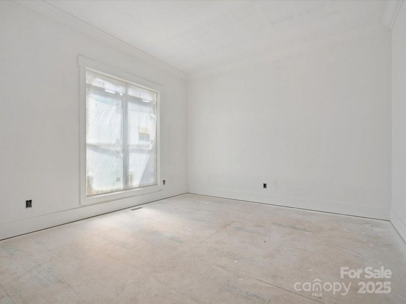 Spacious, unfurnished interior of a new home in , Waxhaw (Image 35).