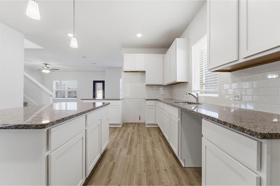 Furnished interior view inside a new home in La Terra, Celina (Image 11).