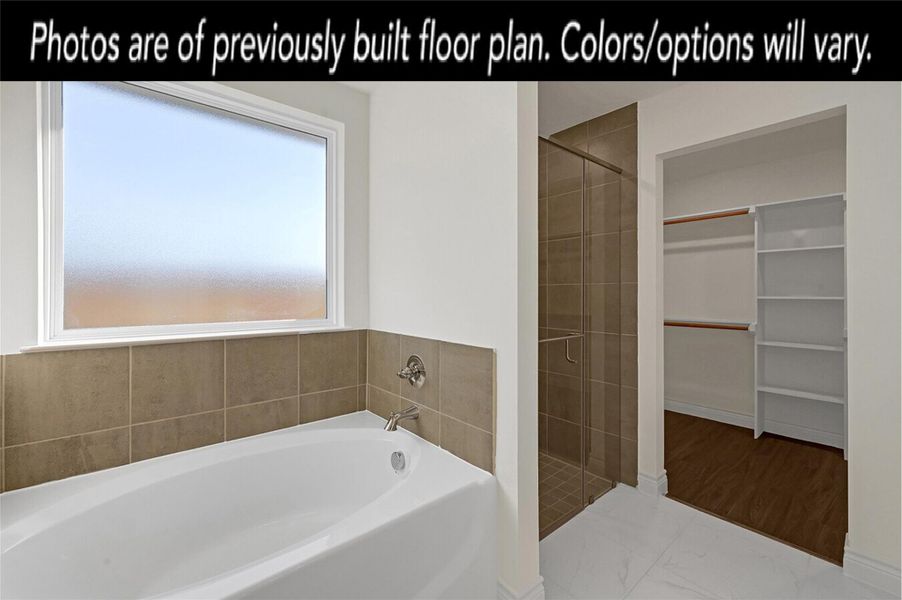 Furnished interior view inside a new home in Lexington Heights, Willis (Image 10).