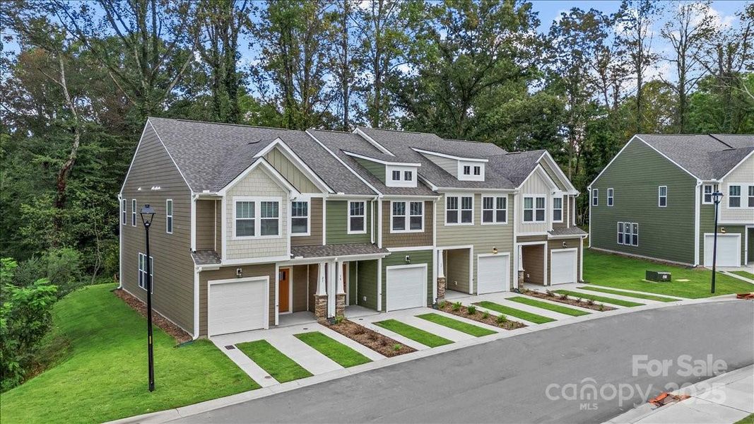 Image 28 of a home in Clayton Crossing. Image 28 of a home in Clayton Crossing.