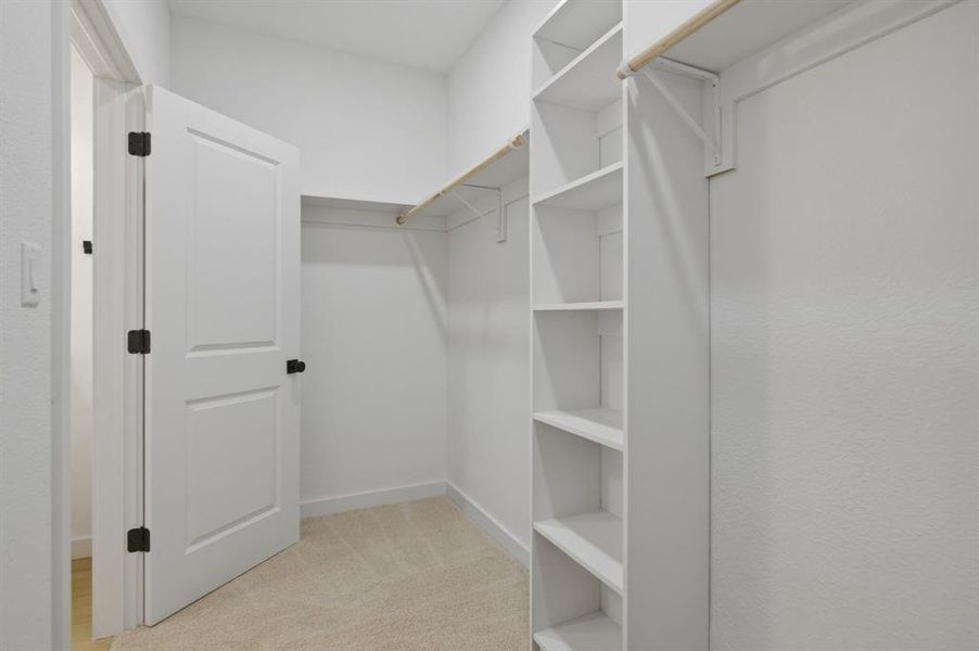 Spacious, unfurnished interior of a new home in , Fort Worth (Image 15).
