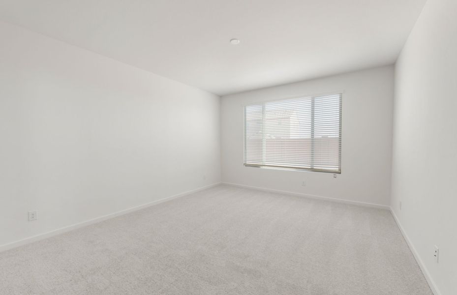 Spacious, unfurnished interior of a new home in Soleo, San Tan Valley (Image 18).