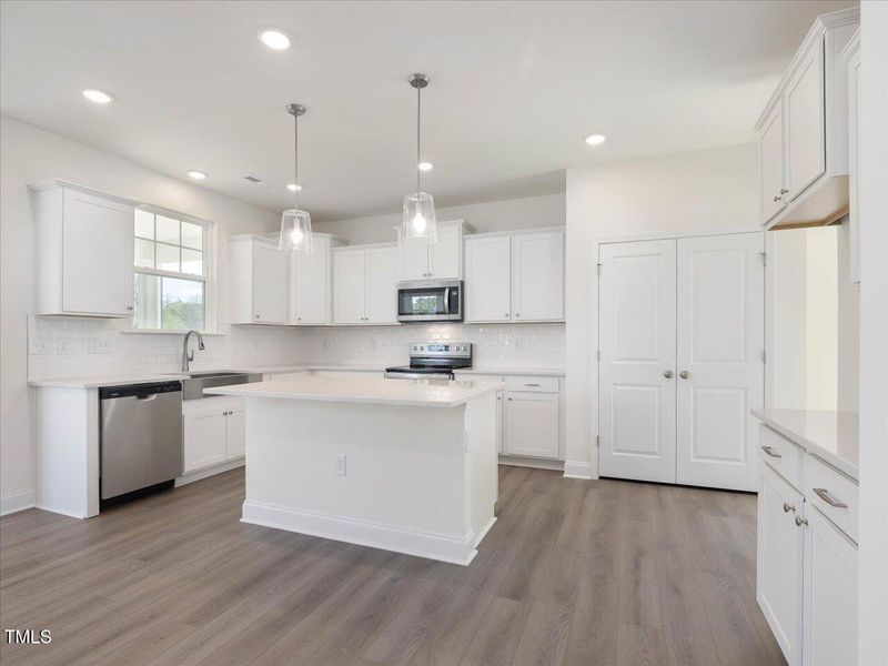 26-026-Lot93-BlakePond-Drayton-20250416 26-026-Lot93-BlakePond-Drayton-20250416