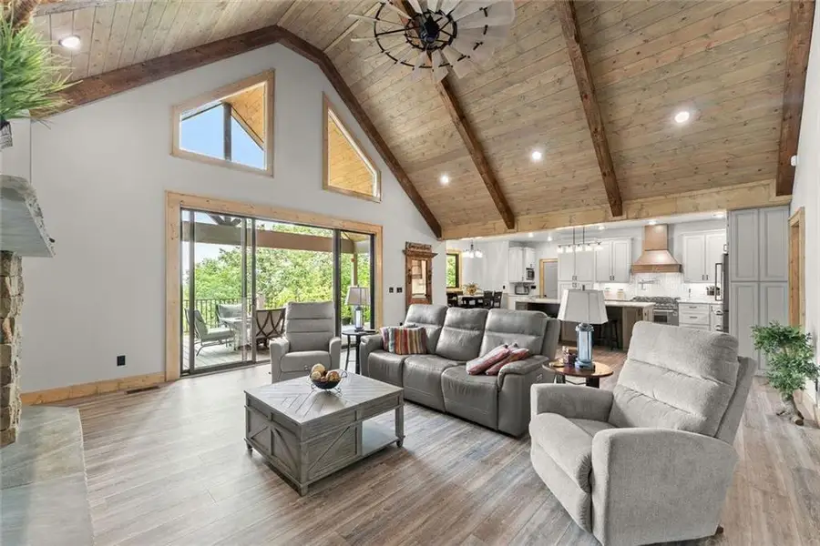 Image 77 of a home in .