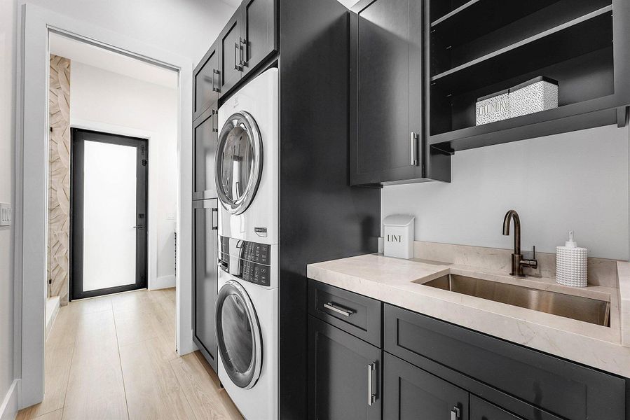 Furnished interior view inside a new home in , Delray Beach (Image 7).