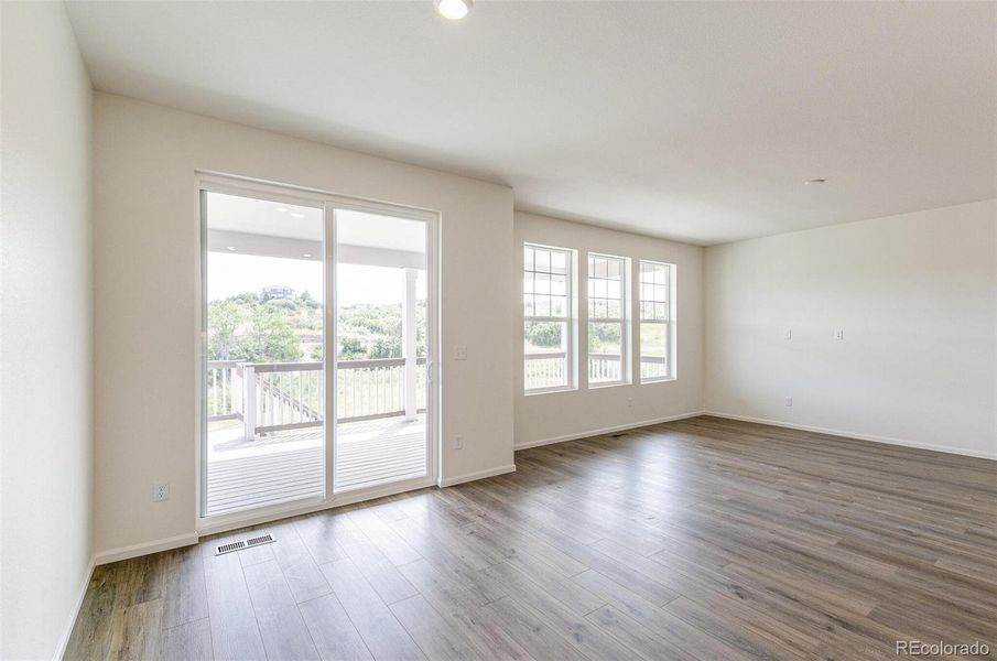 Spacious, unfurnished interior of a new home in Terrain Oak Valley, Castle Rock (Image 29).