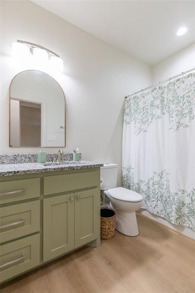 Furnished interior view inside a new home in , Tuscola (Image 28).