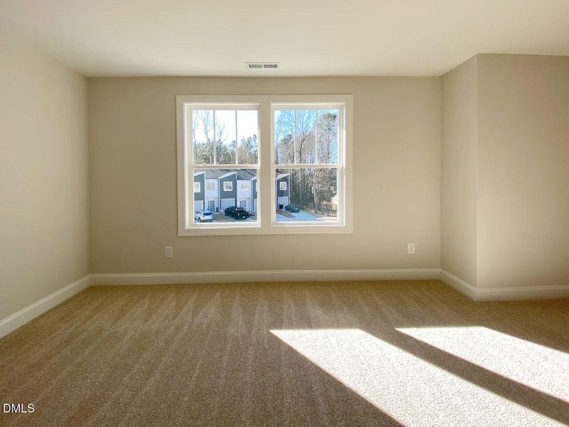 LV18 Loft Windows LV18 Loft Windows