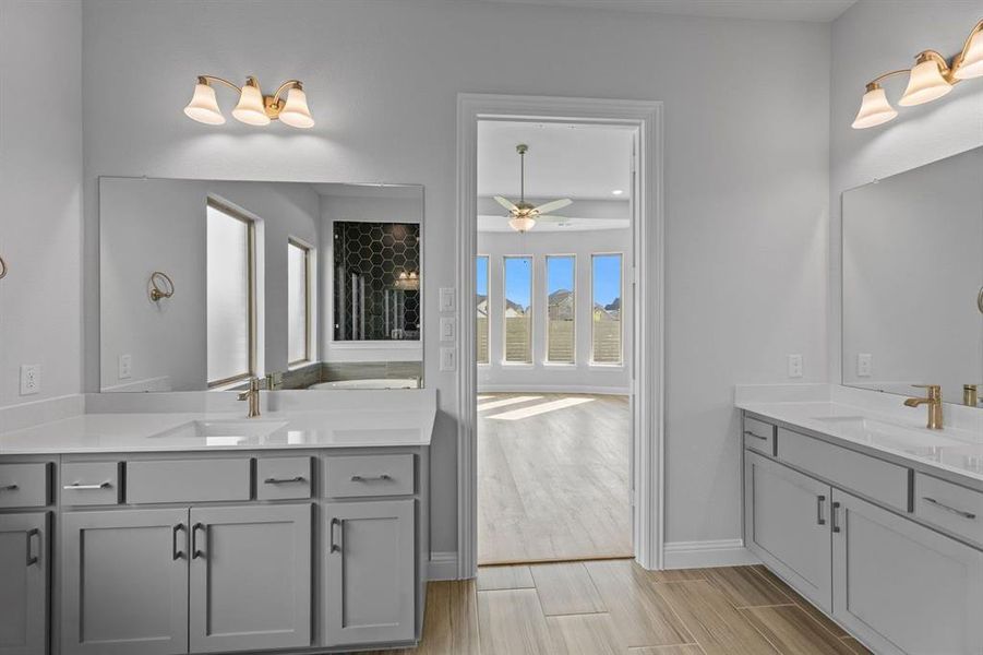 DAL_Painted Tree_Haskell II_4005 Gervais Drive (23)