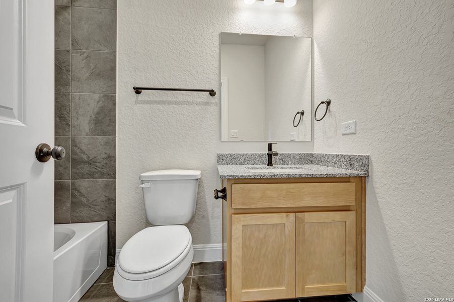 Furnished interior view inside a new home in Davis Ranch 60', San Antonio (Image 13). Furnished interior view inside a new home in Davis Ranch 60', San Antonio (Image 13).