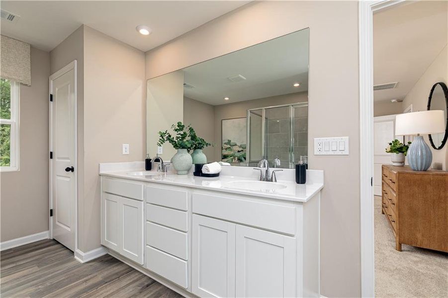 Furnished interior view inside a new home in Rhodes Glen, Lawrenceville (Image 41).