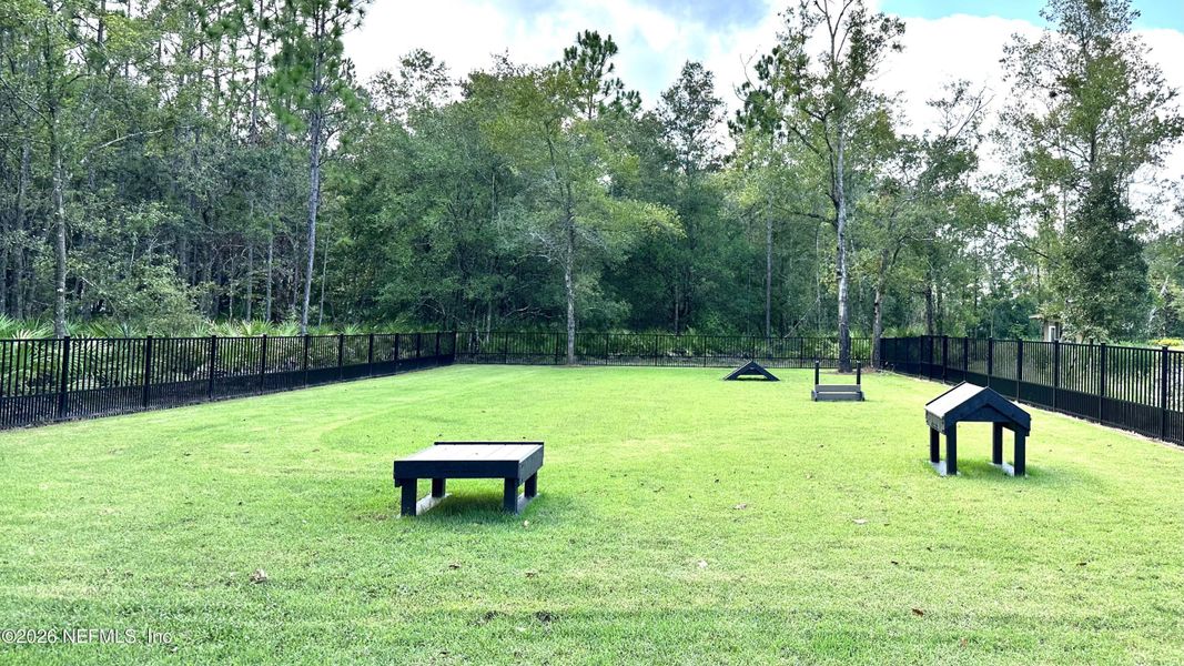 Community amenities in , St. Johns (Image 18).