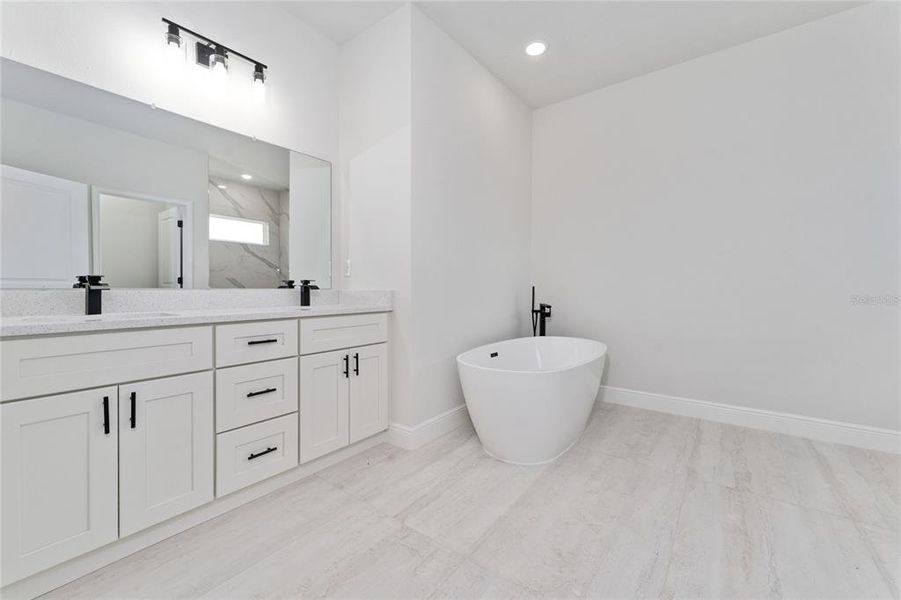 Furnished interior view inside a new home in , Ocala (Image 10).