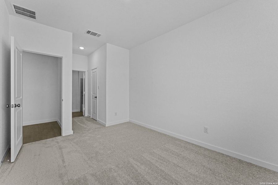 Spacious, unfurnished interior of a new home in Waterwheel, San Antonio (Image 24). Spacious, unfurnished interior of a new home in Waterwheel, San Antonio (Image 24).