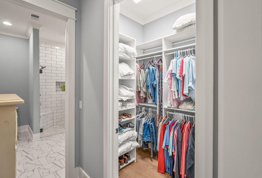 Furnished interior view inside a new home in , Beaufort (Image 15).