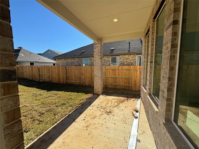 Pics are not of actual home. They are a representative of a home of the same floor plan Pics are not of actual home. They are a representative of a home of the same floor plan