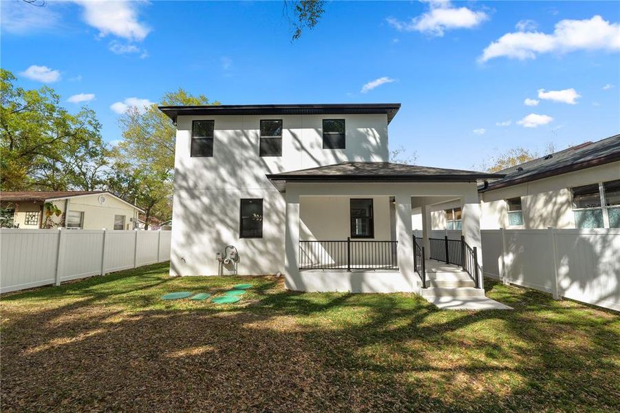 Exterior details and patio area of a home in , Tampa (Image 29).