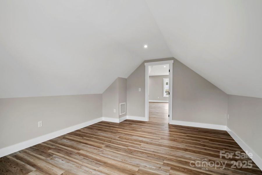 Spacious, unfurnished interior of a new home in , Asheville (Image 21).