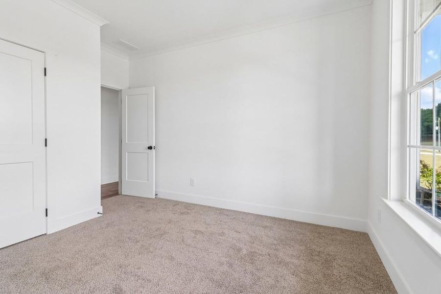 Image 35 of a home in Pinegate.