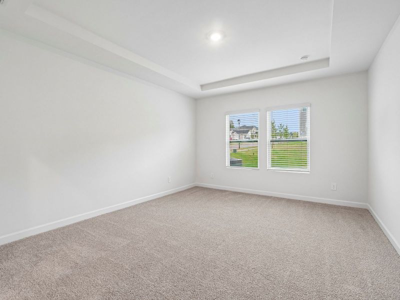 Spacious, unfurnished interior of a new home in Oxford Station, Salisbury (Image 17).