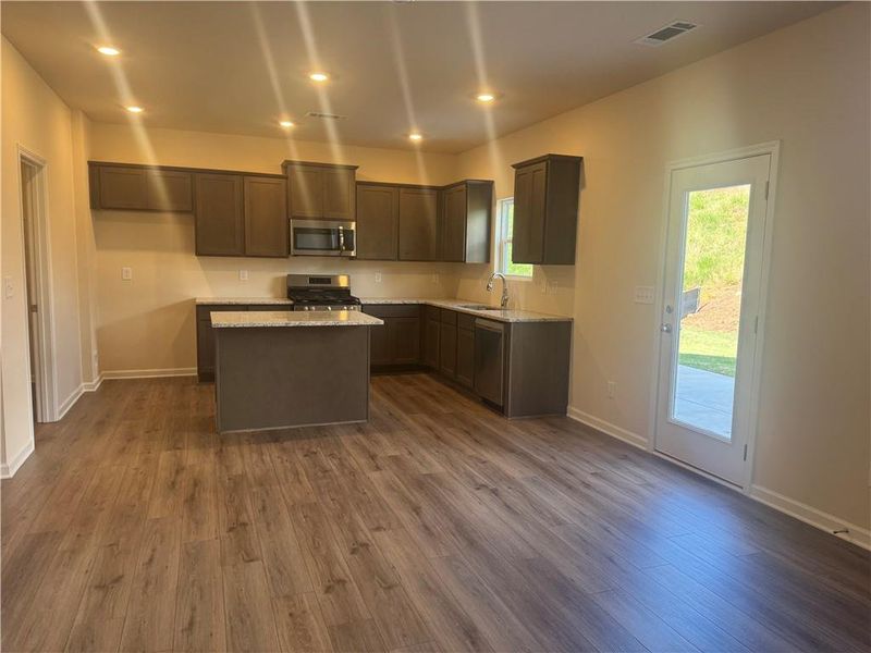 Image 16 of a home in The Reserve at Willow Oaks.